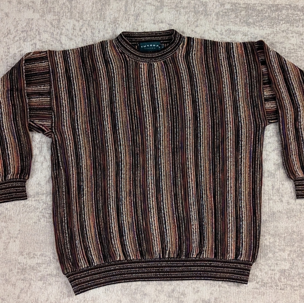 Tundra Vintage 90's Sweater